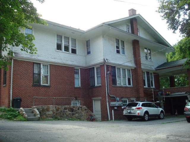 3605 College Ave in Bluefield, VA - Building Photo - Building Photo