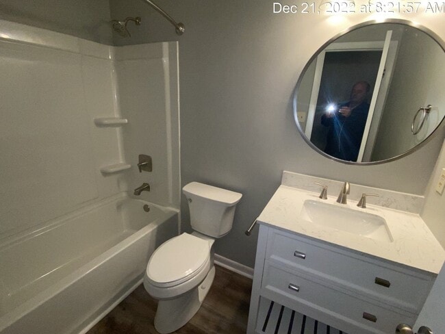 property at 1121 Strathdon Ave