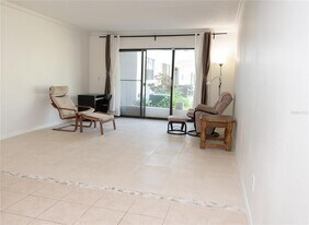 1504 Virginia Ave in Daytona Beach, FL - Building Photo