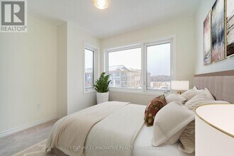 3325 Thunderbird Prom in Pickering, ON - Building Photo - Building Photo