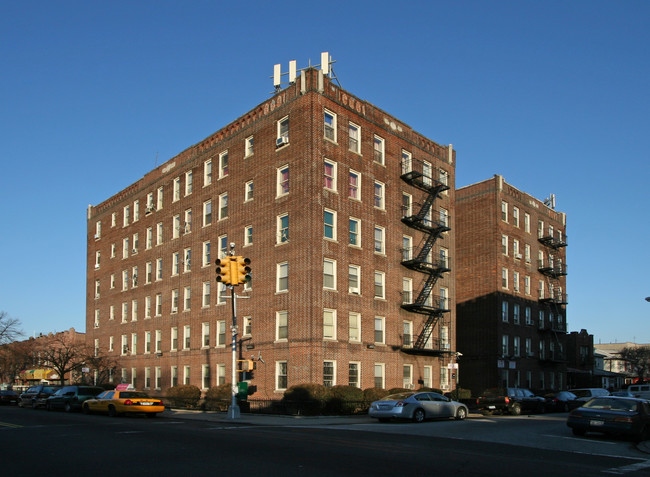 458 E 51st St in Brooklyn, NY - Building Photo - Building Photo