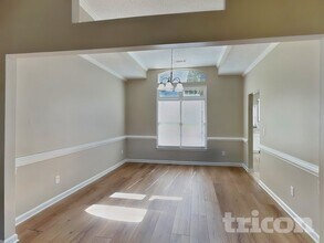 112 Falling Waters Dr in Jonesboro, GA - Building Photo - Building Photo