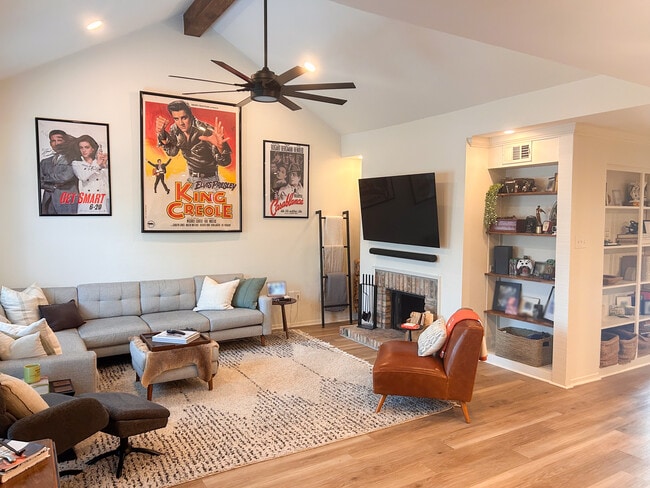 property at 8155 Jefferson Hwy