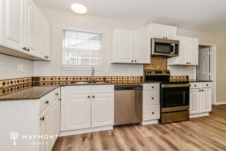 116 Gregory Dr in Heath, TX - Foto de edificio - Building Photo