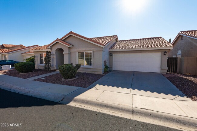 property at 3841 W Dublin St