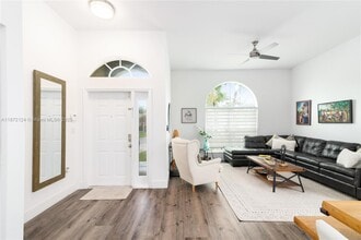14275 NW 18th Pl in Pembroke Pines, FL - Building Photo - Building Photo