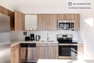 903 S Ashland Ave, Unit SI FL6-ID1338 in Chicago, IL - Building Photo - Building Photo