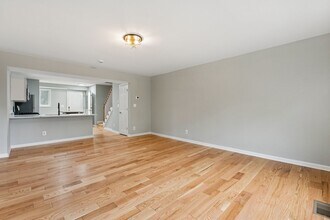 1473-B Metro Rd in Alexandria, VA - Building Photo - Building Photo
