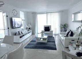 2859 Leonard Dr in North Miami Beach, FL - Building Photo