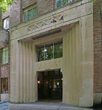 JEANNE MANOR APARTMENTS (JEAN01) in Portland, OR - Building Photo - Building Photo