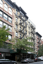 142 Sullivan St in New York, NY - Foto de edificio - Building Photo