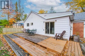 98 33rd St N in Wasaga Beach, ON - Building Photo - Building Photo