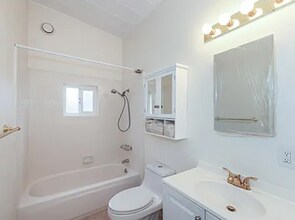 752 Emily Dr in Mountain View, CA - Building Photo - Building Photo