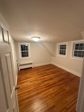94 Pond St in Sharon, MA - Building Photo - Building Photo