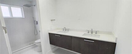 5414 SW 44th Terrace in Fort Lauderdale, FL - Building Photo - Building Photo