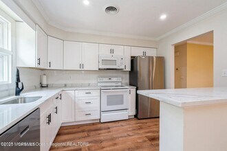15 Westbrook Dr in Toms River, NJ - Building Photo - Building Photo