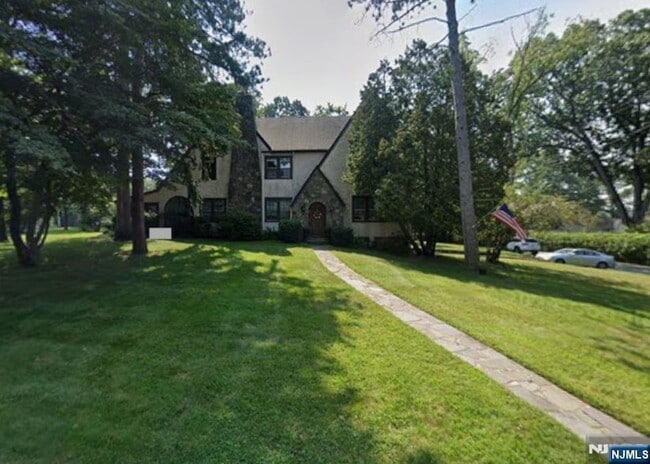 property at 26 Wayne St