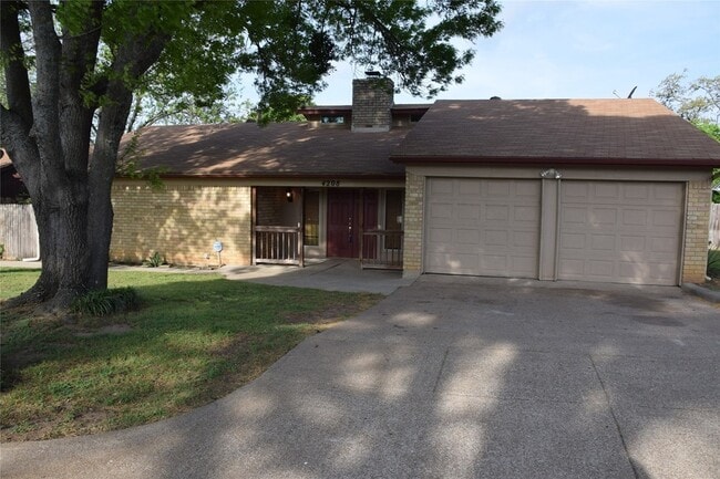 4208 Blossom Trail in Arlington, TX - Building Photo - Building Photo