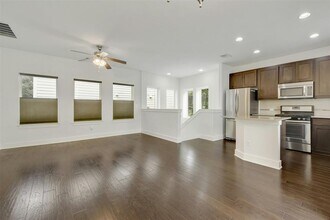 1901 Warely Ln in Austin, TX - Building Photo - Building Photo