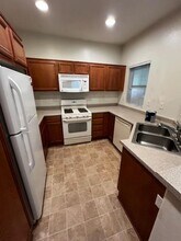 26472 Arboretum Way in Murrieta, CA - Building Photo - Building Photo