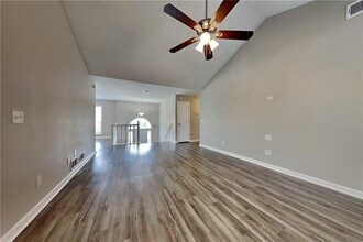 5450 Princeton Oaks Dr in Sugar Hill, GA - Building Photo - Building Photo