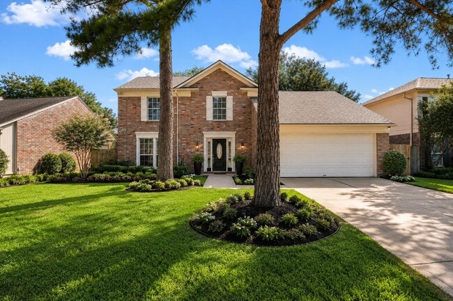 5410 Forest Trails Dr