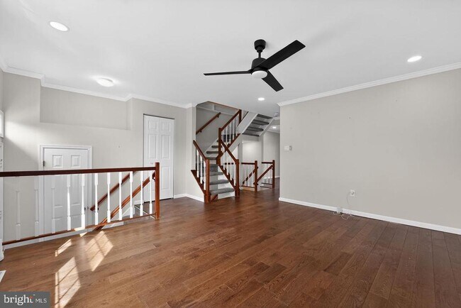 property at 708 Suffield Dr