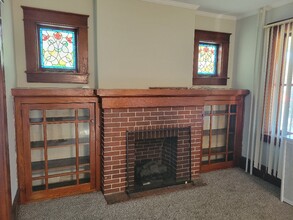 2 Myrtle Ave in Reading, PA - Foto de edificio - Building Photo