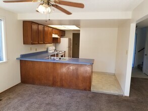 1758 Donegan St in Sparks, NV - Building Photo - Building Photo