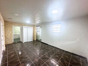 4390 NW 174th Dr in Miami Gardens, FL - Building Photo - Building Photo