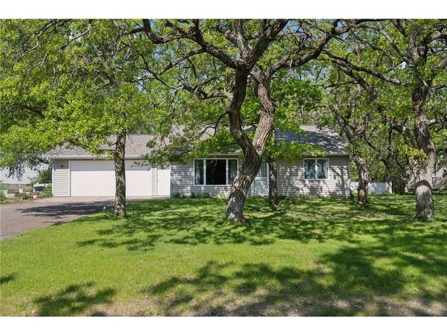 property at 193 Norwood Dr