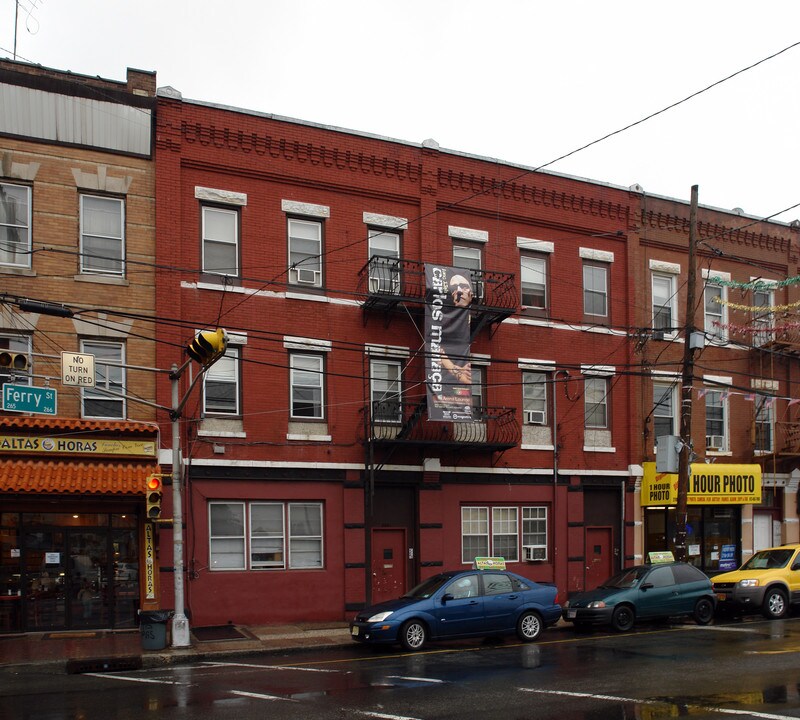 268 Ferry St in Newark, NJ - Building Photo