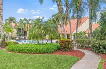 1255 SW 46th Ave in Pompano Beach, FL - Building Photo - Building Photo