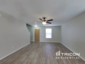 2364 E Meadow Lark Way in San Tan Valley, AZ - Building Photo - Building Photo