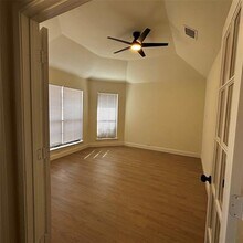 1906 Buffalo Bend Dr in Lewisville, TX - Building Photo - Building Photo