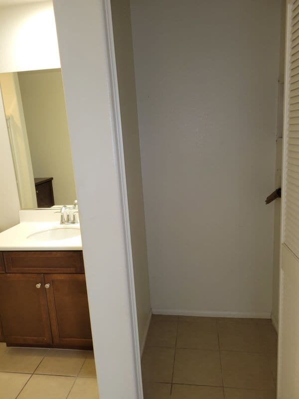21 Harrison Way in Mission Viejo, CA - Building Photo - Building Photo