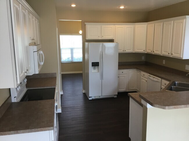 11225 Santa Barbara Dr in Plain City, OH - Building Photo - Building Photo