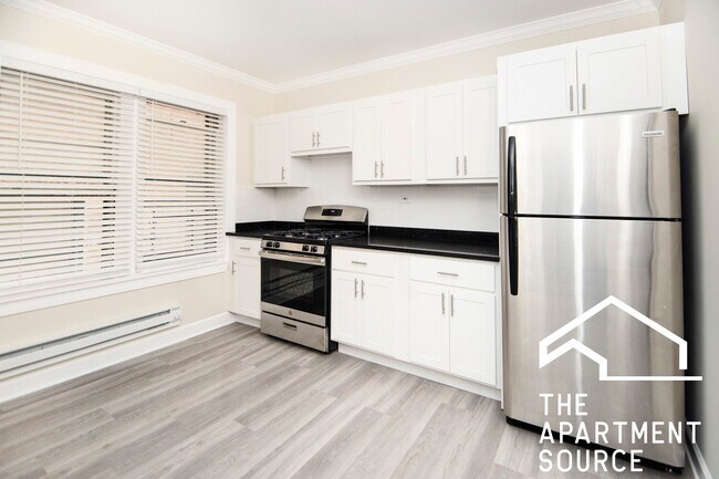 property at 536 1/2 W Cornelia Ave