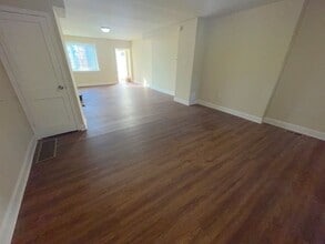 1313 Unruh Ave in Philadelphia, PA - Building Photo - Building Photo