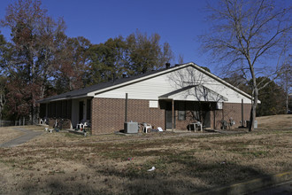 Kelly Acres in Woodruff, SC - Building Photo - Building Photo