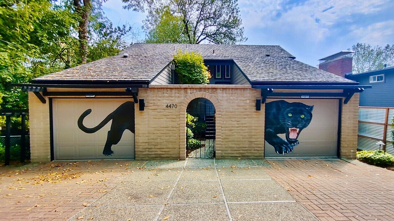 4470 Lakeview Blvd in Lake Oswego, OR - Building Photo