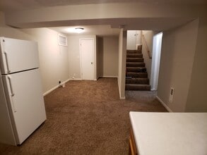 410 Sherman Street, Unit Basement Unit in North Mankato, MN - Building Photo - Building Photo