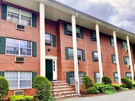 3 Viking Ct in Arlington, MA - Building Photo