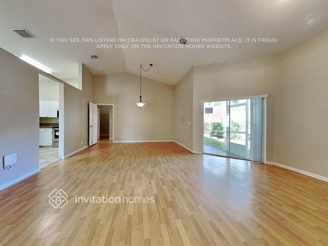 5855 Eagle Cay Terrace in Coconut Creek, FL - Foto de edificio - Building Photo