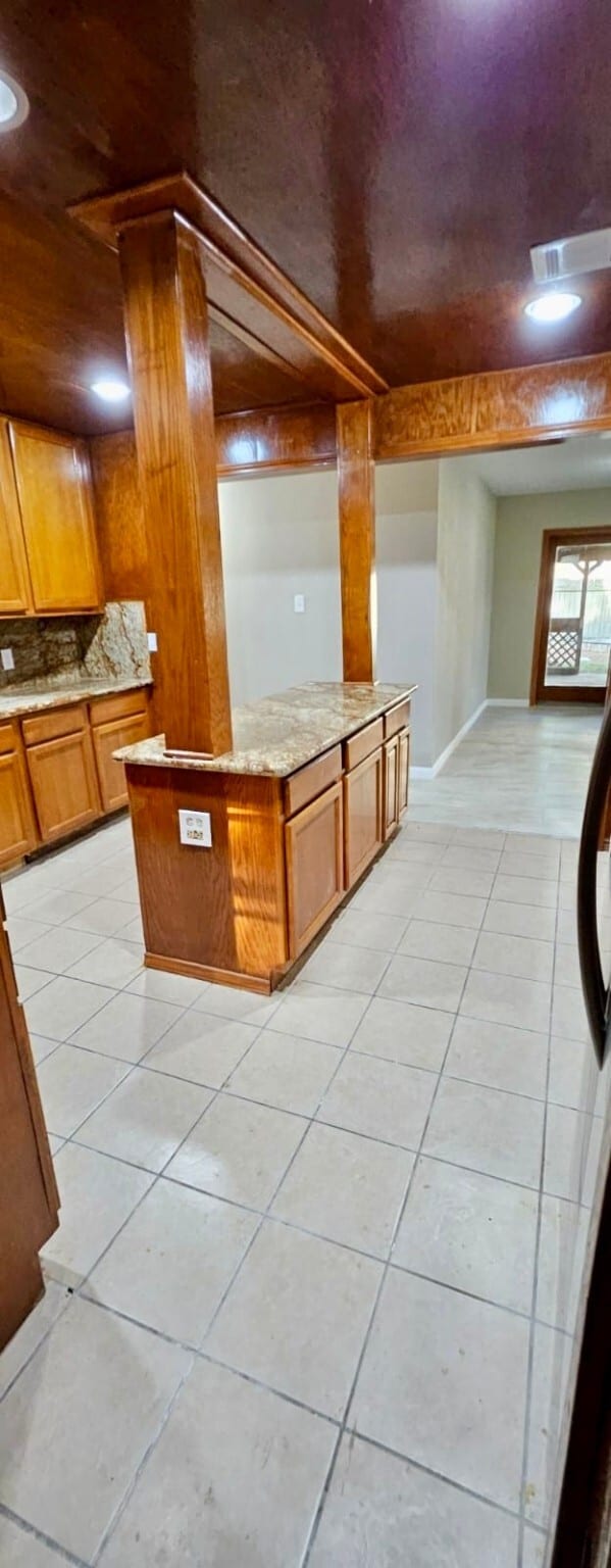 property at 906 Arrow Lake Dr