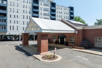 200 Fountain in New Haven, CT - Foto de edificio - Building Photo