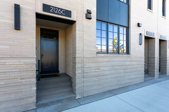 Pearl 21 Townhomes in Boulder, CO - Building Photo - Building Photo