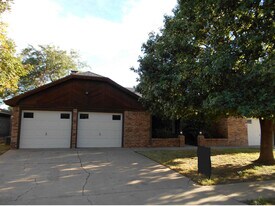 3107 75th St in Lubbock, TX - Building Photo