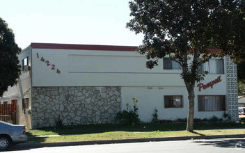 Pompeii in Panorama City, CA - Building Photo - Building Photo