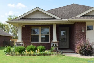 2645 Ashtynn Pl SW in Huntsville, AL - Building Photo - Building Photo